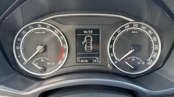 Škoda Octavia RS 2.0TDI 125kW XENON - 11