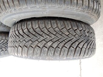 4ks plechových disků Fabia 3+zimní pneu  185/60/15 7mm - 11