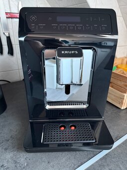 Kávovar Krups evidence EA890810 - 11