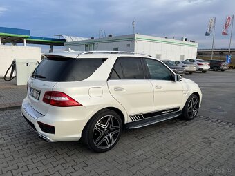 Mercedes-Benz ML 63 AMG 4M / DESIGNO / TOP VÝBAVA / CZ - 11