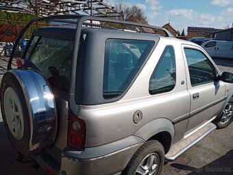 Land Rover Freelander - 11