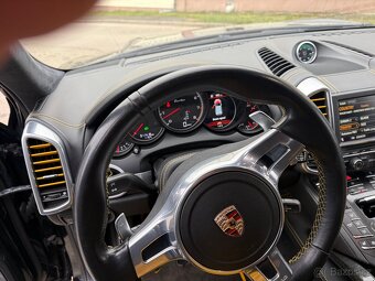 Porsche Cayenne 4.8 V8 - 11