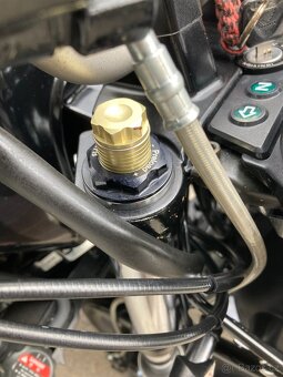 Honda Hornet 600 2001 - 11