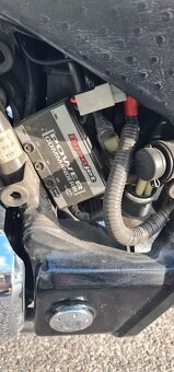 Honda VTX 1800 F - 11