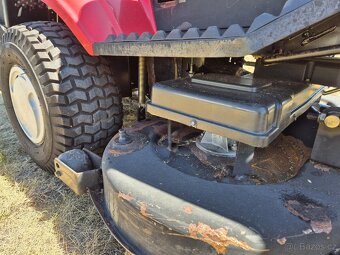 Zahradní sekací traktůrek Twin cut motor Briggs Stration - 11