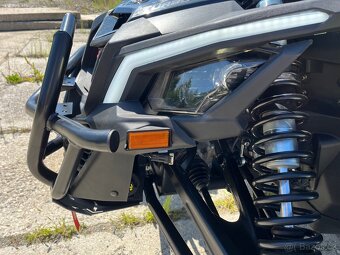 CAN-AM MAVERICK X3 Turbo RS - 11