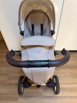 Kočárek Egg 2 set Platinum 9 v 1 Feather/Champagne - 11