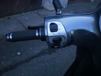 El. skútr Hecht citis max - 11