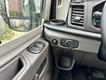 Camper Van LMC Innovan 590, motor 170PS Automat - 11