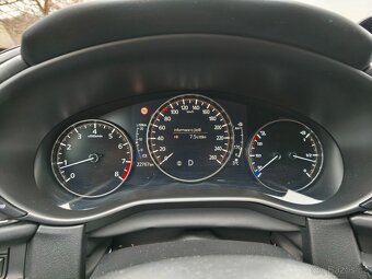 Mazda CX30 - 11