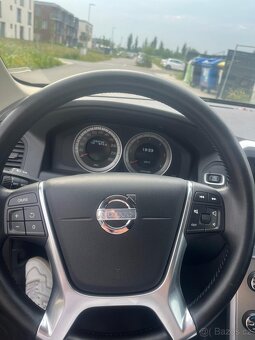 Volvo XC60 - 11