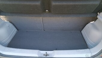 Kia Picanto 1.0 - 11