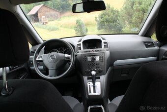 Opel Zafira 2.2 i ,110 KW,Automat,7 míst,1 Majitel,Serviska - 11