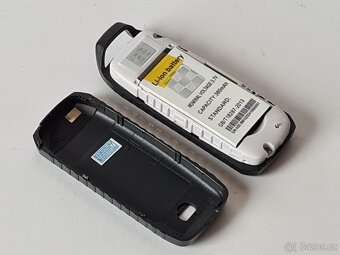 Mobilní telefon mini B25 - 11