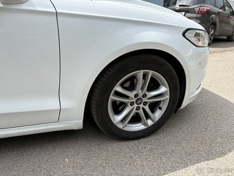 Ford Mondeo kombi 2,0TDCi,110kW automat 2018 - 11