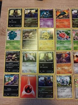 Pokémon kartičky originál - 11