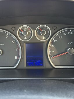 Hyundai i30 CW 1.4 CVVT, 80kW, 2011 – 125tis. km – 40 000 Kč - 11