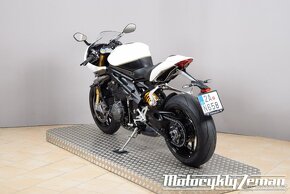 Triumph Speed Triple 1200 RR - 11