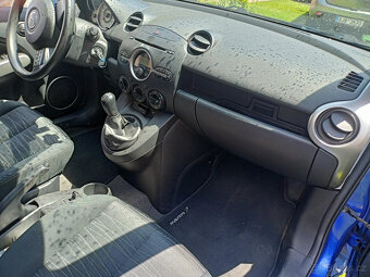 mazda 2 1,3 55 kw - 11