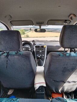 Suzuki Splash 1.2 63 kw - 11