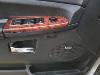 Prodam Jeep Grand Cherokee WH 3.0 crd Overland - 11