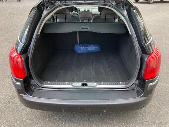 Peugeot 407 SW 1.6HDi 80kW PREMIUM Panorama STK - 11