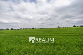 Prodej stavebního pozemku s úžasnými výhledy v Hnojníku o ve - 11