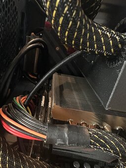 Custom Mini PC - i7-6700T, GTX 1080 8GB, 16GB, 500GB - 11