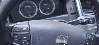 Volvo xc60 d5 136kw - 11