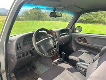 SsangYong Korando 2.9 TD 4x4 - 11