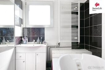 Prodej rodinného domu 308 m2, Vinařice - 11