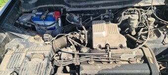 Honda CR-V 2,0i 4x4,r.v.2000.bez koroze. - 11