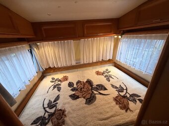Karavan Wilk De Luxe 450 - 11
