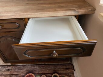 Kuchyňská linka se spotřebiči dovezena z Německa - 11