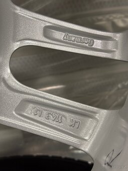 215/55 R17 zimní sada kol 5x114.3 - 11