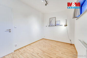 Pronájem bytu 2+kk, 37 m², Plzeň, ul. České údolí - 11
