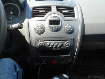 Renault megane 2.0 16v LPG - 11