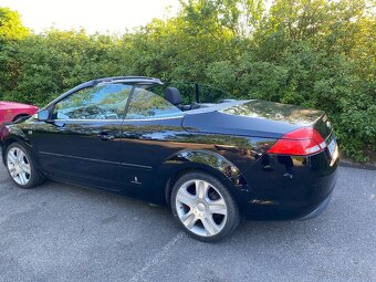 FORD FOCUS CABRIO - 11