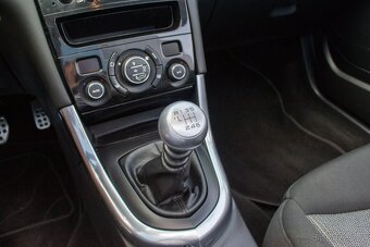 Peugeot 308 CC 1.6 THP 156k - 11
