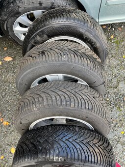 Alu kola orig Škoda + zimní pneu 195/65 r15 - 11