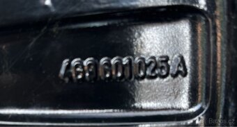 Audi A6 Allroad kola 19" zimní 255/45/19 - 11