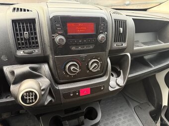 Peugeot Boxer Maxi 2.2 121kw - rok 2020 - 11