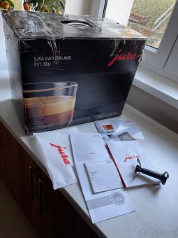 JURA ENA 4 Full Metropolitan Black [záruka Alza.cz] - 11