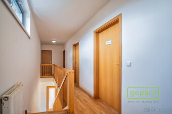 Prodej rodinného domu 123 m2, 4+kk s garáží, pozemek 575 m2, - 11