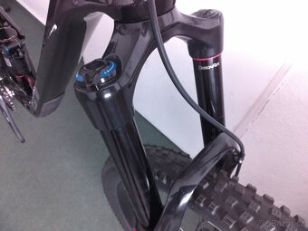 GT Sensor  Carbon 2024 - 11