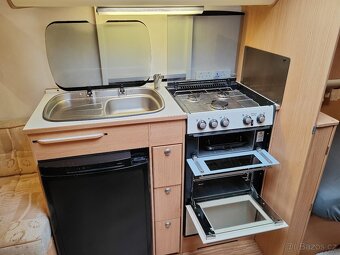ADRIA ADORA 542DL,MOVER, SOLAR, MARKÝZA, VELKÁ KOUPELNA - 11