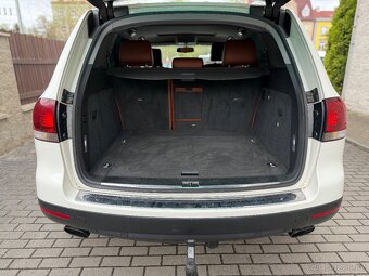 VW TOUAREG 5,0 TDi 230KW 4MOTION INDIVIDUAL,TAŽNÉ - 11