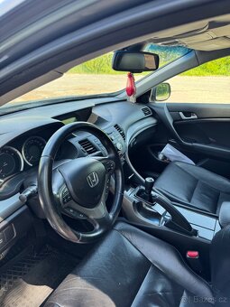Accord - 11