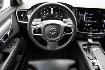 Volvo V90 D3 2.0L Momentum A/T sivá/šedá - 11