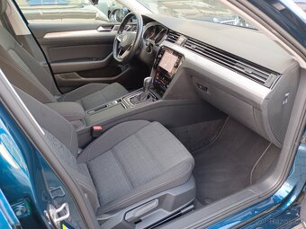 VW Passat B8 Variant 2.0TDI 110kW DSG Matrix ACC ERGO DAB Qi - 11